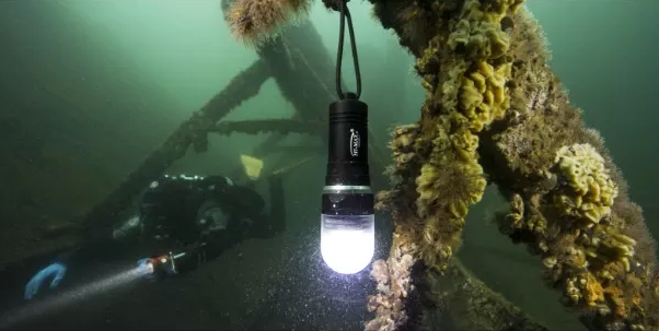 Hi-Max Strobe 1 2500 Lumen Dive Light