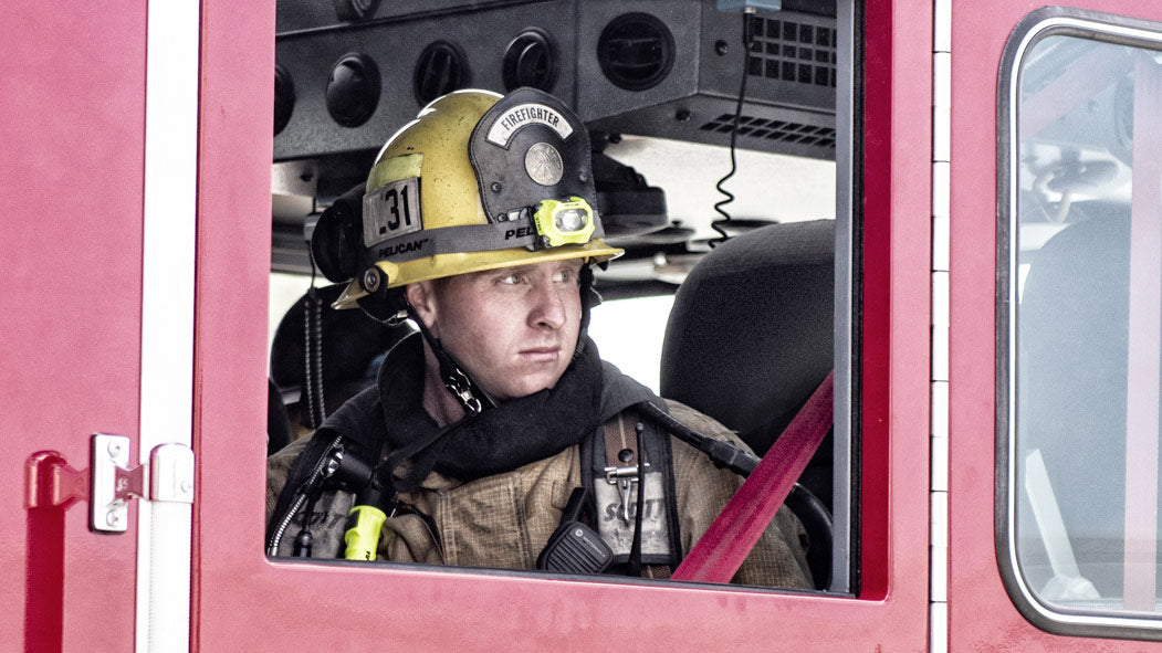 Pelican 2755 118 Lumen LED Safety Certified 3AAA Headlight - Yellow