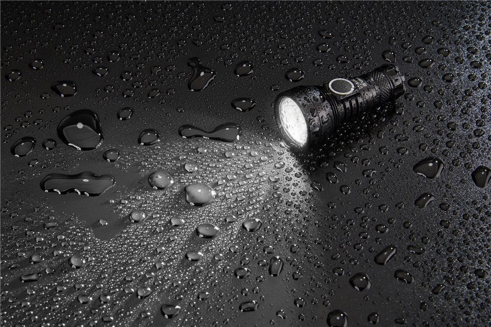 Lumintop GT Nano 450 Lumen Rechargeable Keychain Torch