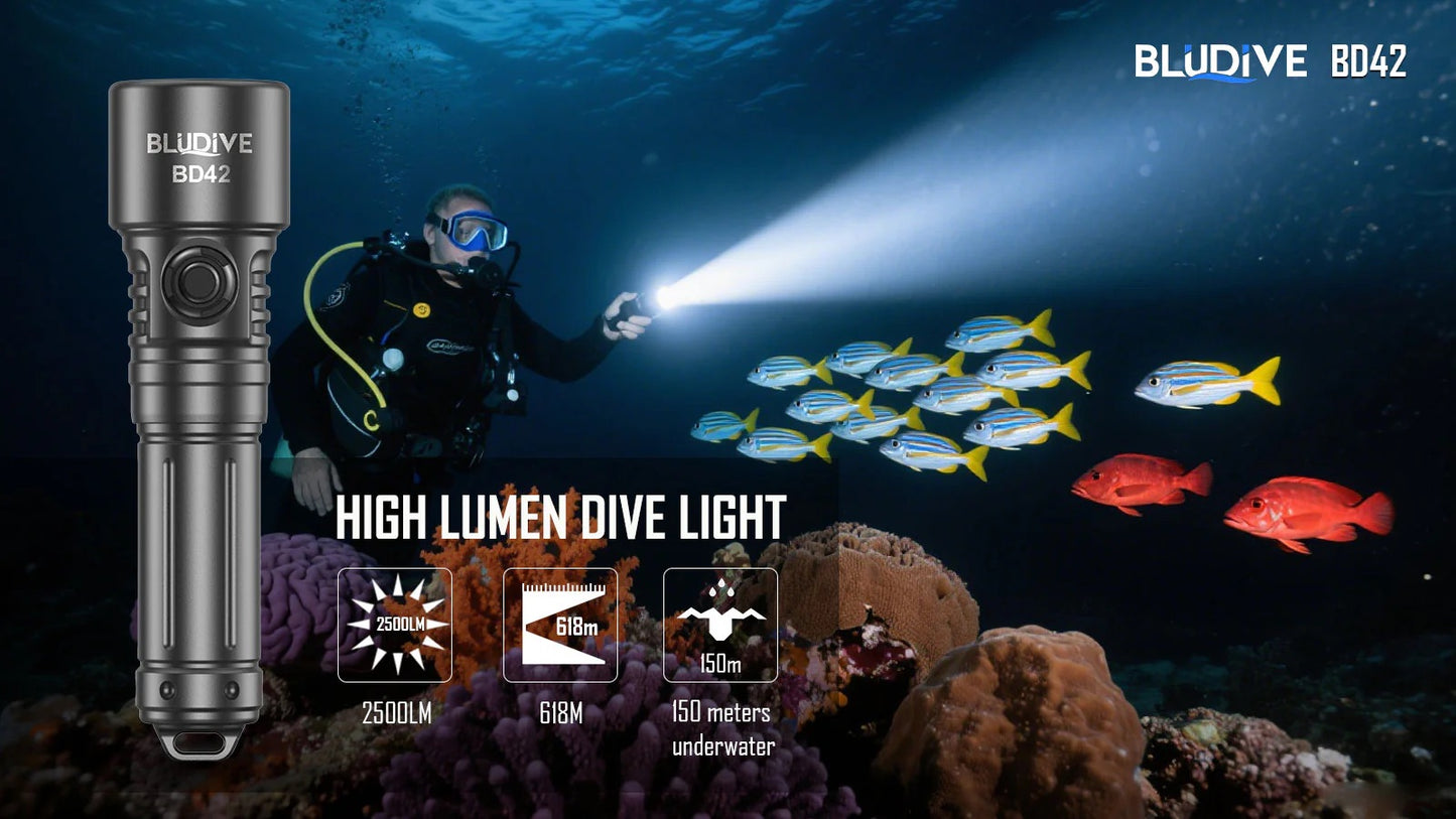 BluDive BD42 Dive Torch - 2700 Lumens, 150m Diving Depth