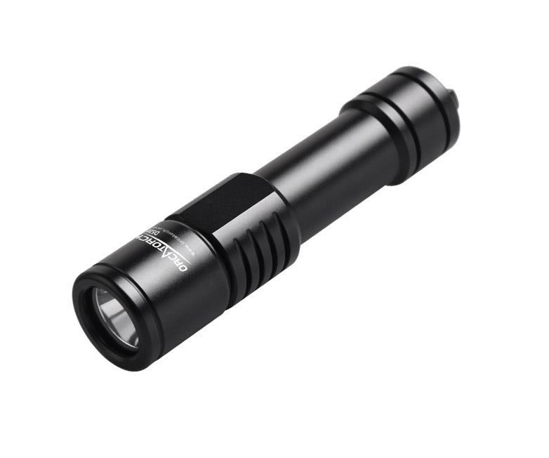 OrcaTorch D520 Rechargeable Dive Torch 1000 Lumens – BLACK
