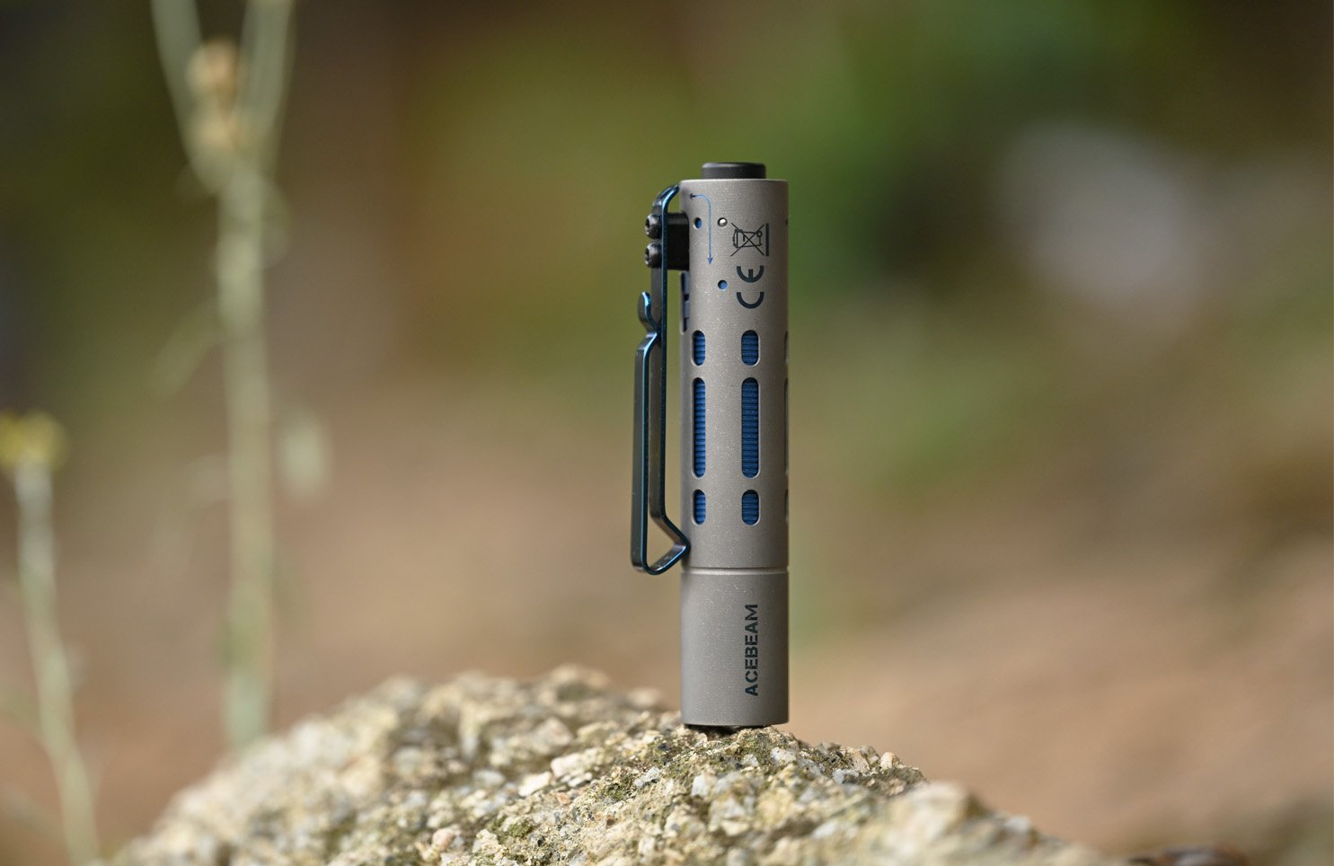 Acebeam Rider Rx AceBeam Rider RX 650 Lumen Rechargeable EDC Flashlight - Titanium ...